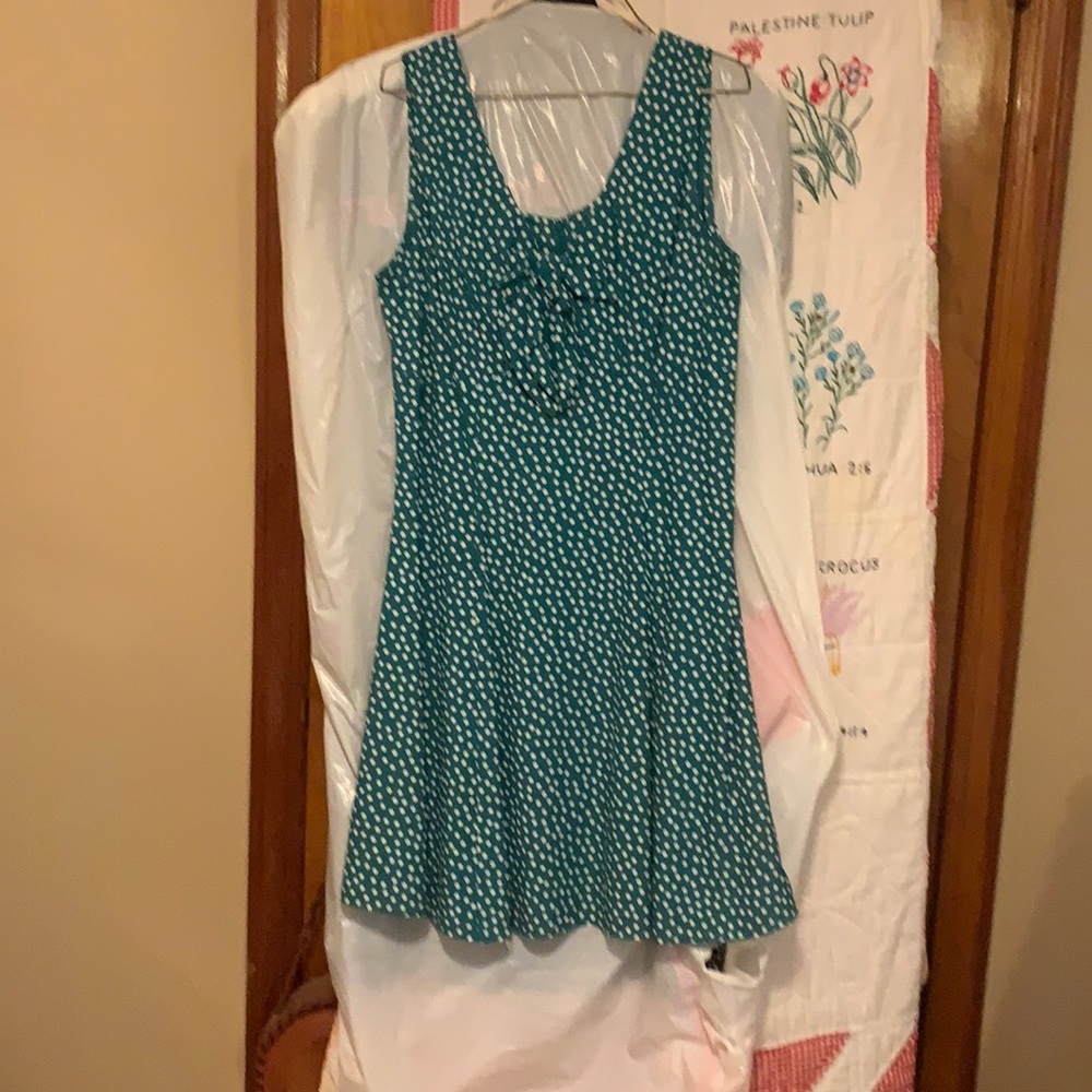 Ladies dress size 10 petite